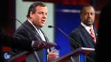 Republican presidential candidates (R-L) Ben Carson and New Jersey Governor Chris Christie participate in the Fox News - Google GOP Debate January 28, 2016 at the Iowa Events Center in Des Moines, Iowa.