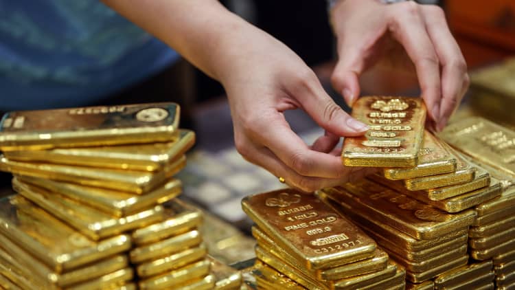 Gold is about to soar: Trader