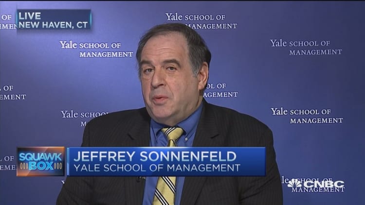 Opportunity for Apple to find common ground: Sonnenfeld