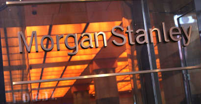 Morgan Stanley's brokerage sweetens retirement bonuses for its top brokers 