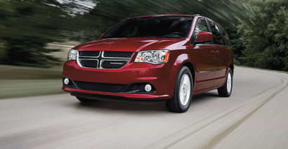 Dodge minivans recalled due to air bags that can inflate unexpectedly