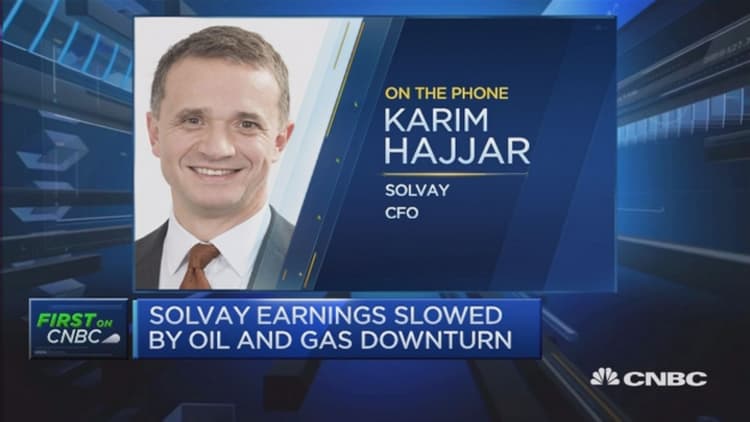 Oil downturn pressures Solvay earnings