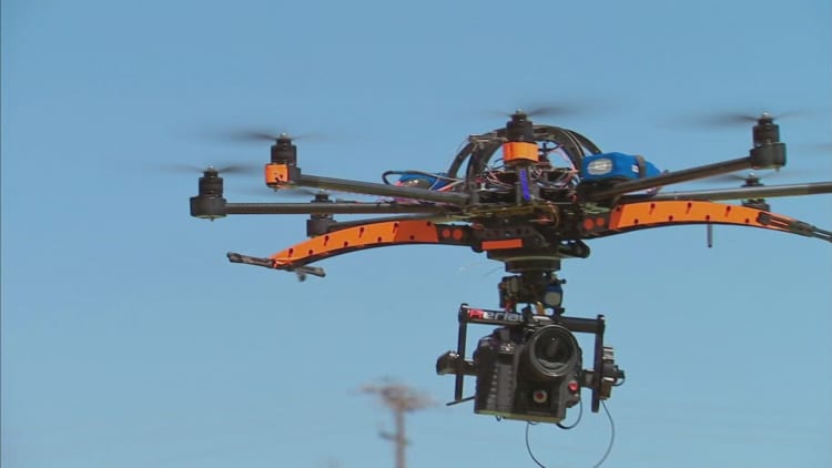 Tech giants work with FAA  to ease drone restrictions
