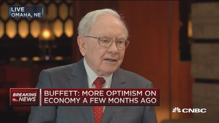 Negative rates 'distorts' everything: Warren Buffett 