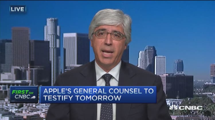 Apple's lawyer on FBI fight
