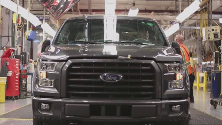 US investigates 420k Ford F-150 trucks
