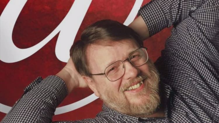 Inventor of modern email, Ray Tomlinson, dies