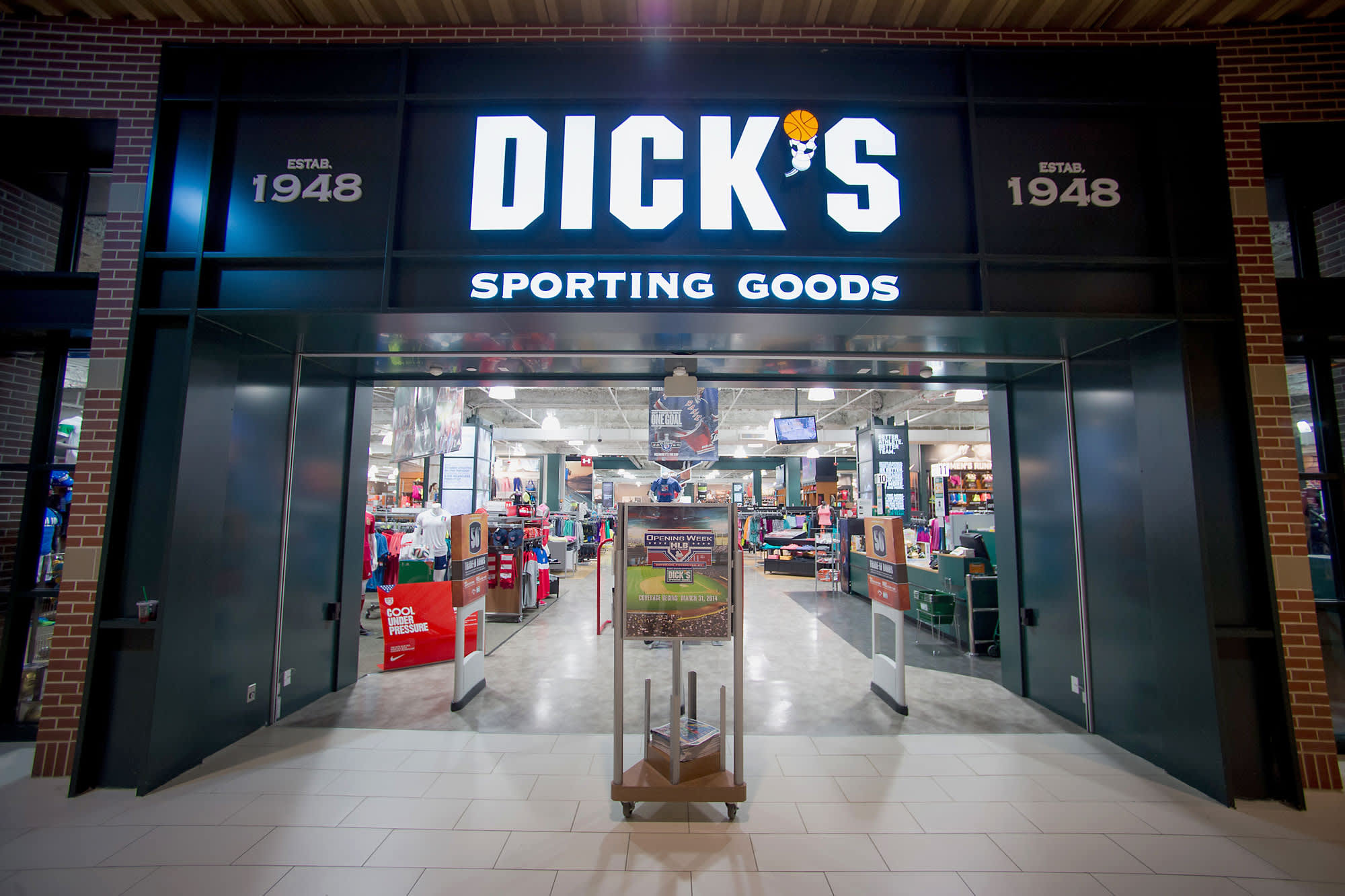 Dick’s Sporting Goods (DKS) earnings Q4 2020