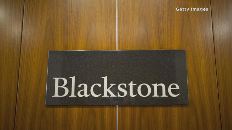 Blackstone to sell Strategic Hotels & Resorts to Anbang