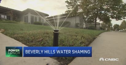 Beverly Hills water shaming