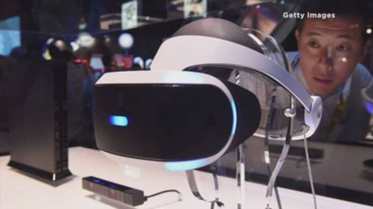 Sony to sell PlayStation VR for $399