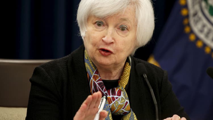 Yellen: Rates will creep higher, not rise dramatically