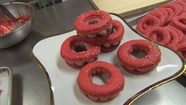 The latest pastry craze mixes macarons and donuts