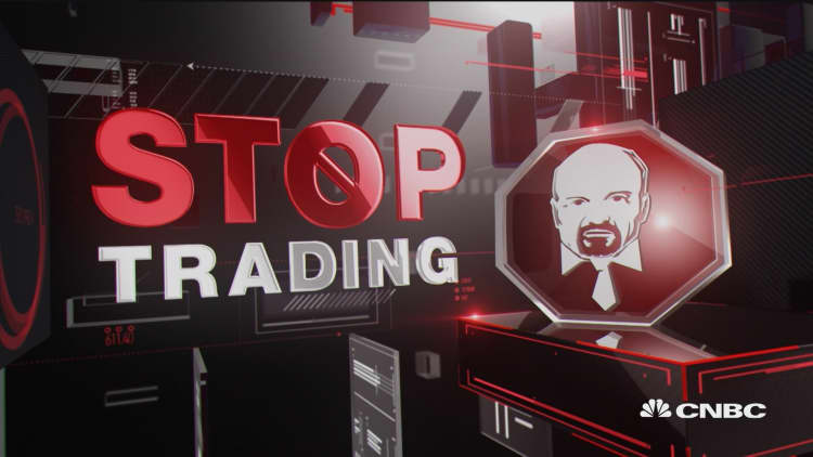 Cramer's Stop Trading: Starboard challenges Yahoo