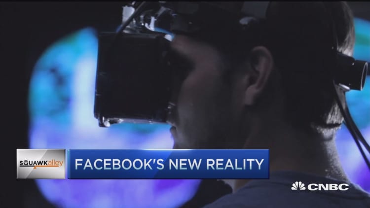 Facebook's head-start on high-end headsets