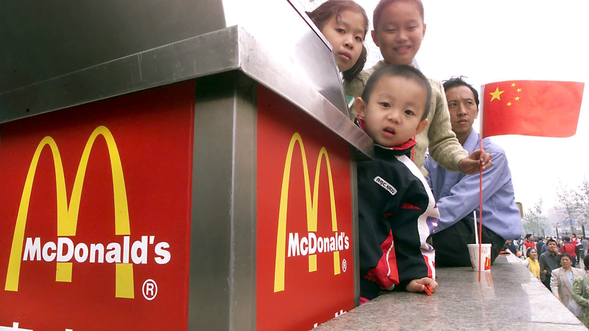 Photo of How McDonald’s won over China