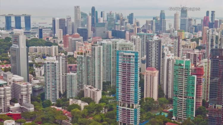 Singapore emerging as Asia's top financial center