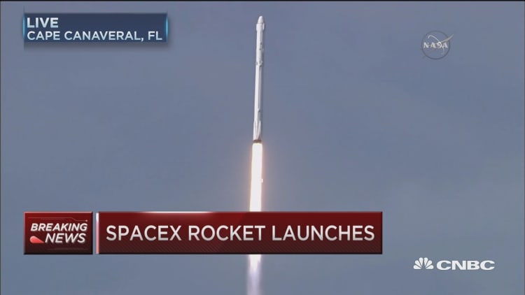 SpaceX rocket launches 