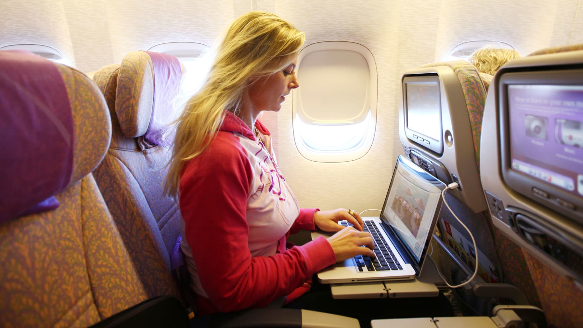 How to Get Free In-Flight Wi-Fi