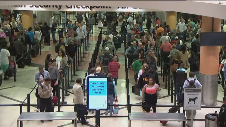 More critics blaming TSA for missed flights 