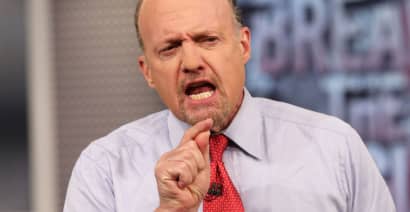Everything Jim Cramer said on 'Mad Money,' including Apple hits banks, stock picks