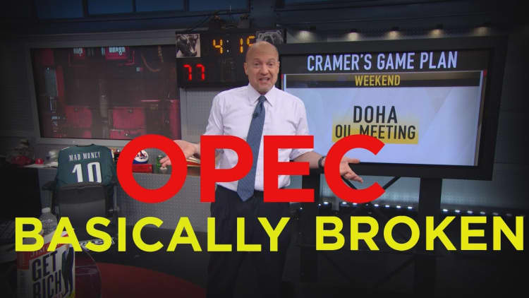 Cramer Remix: Forget it, OPEC is broken