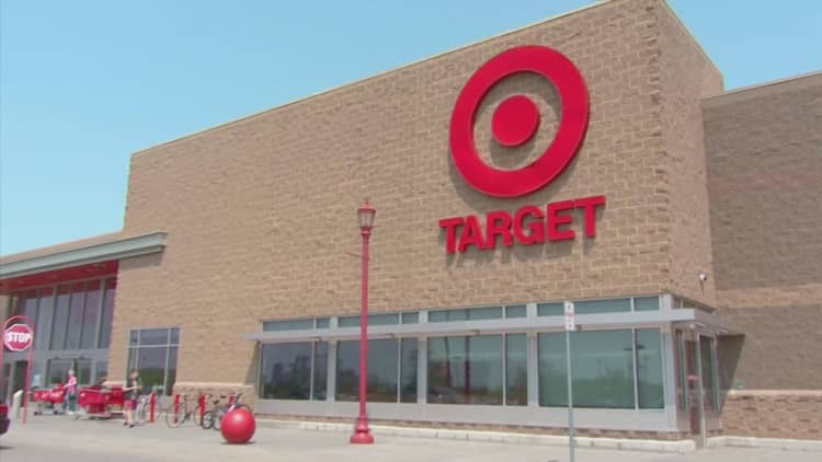Sources say Target may hike minimum wage to $10