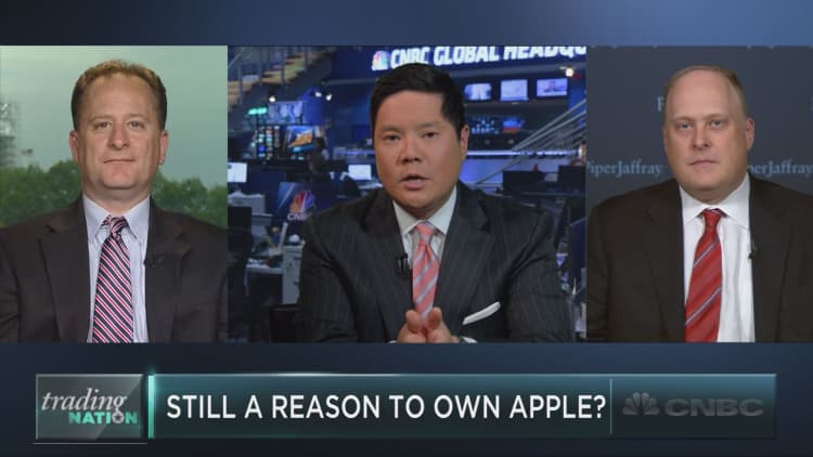 Is there still a reason to own Apple? 