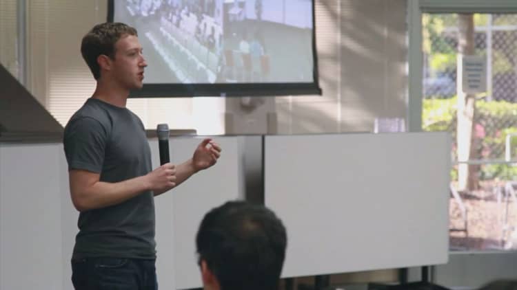 Zuckerberg wants to tackle global problems