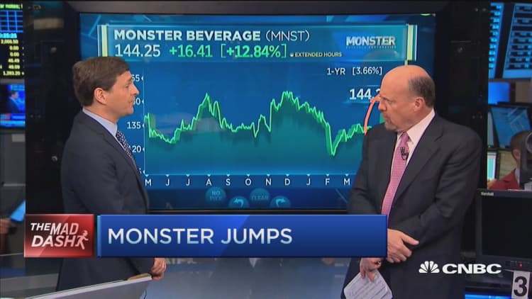 Cramer's Mad Dash: Monster jumps