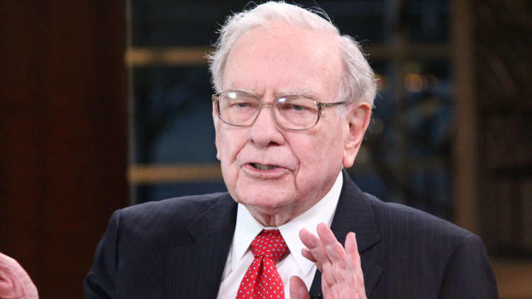 Buffett's big bet on IBM showing signs of life