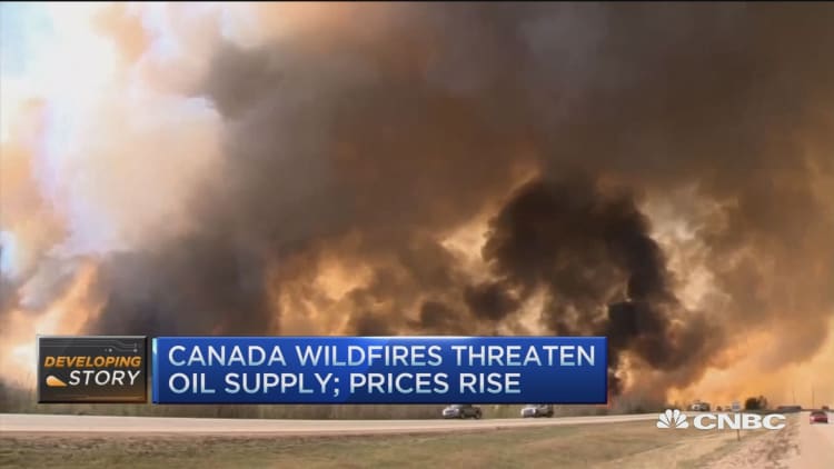 Canadian wildfire rages on 