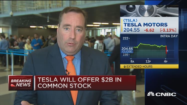 Tesla announces secondary stock offering 
