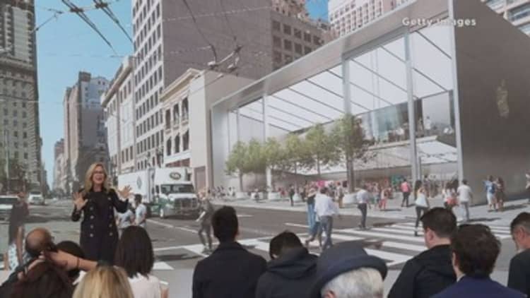 Apple unveiling new store design in San Francisco