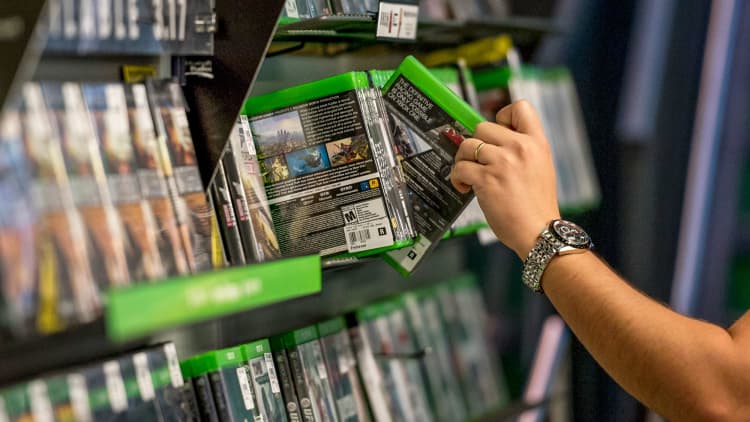 Tiger Management urges GameStop to launch review