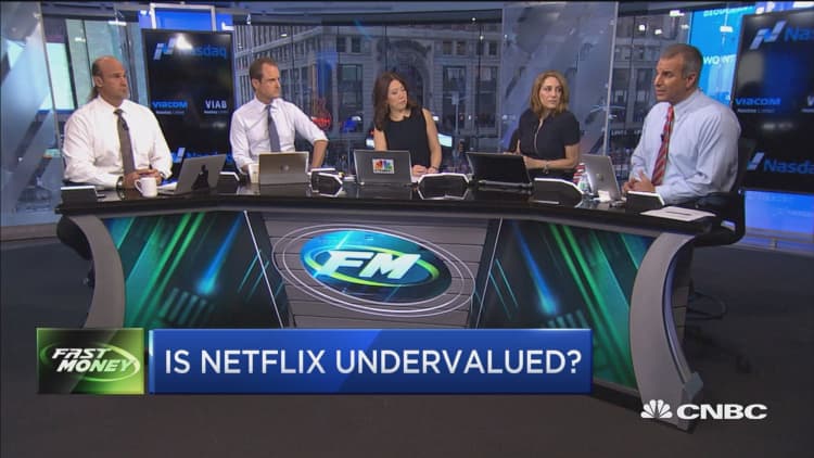 Top Trades: Hulu worth $25 billion?