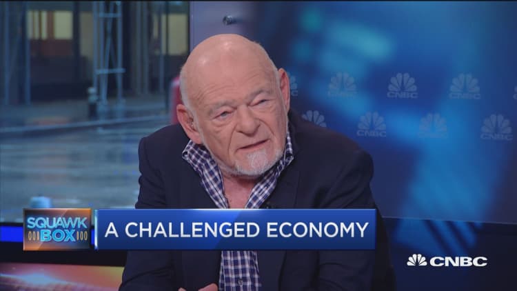 World trade numbers sounds alarm: Sam Zell