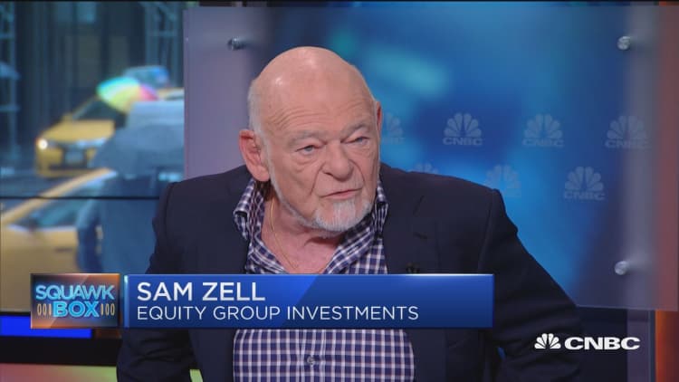 It's crazy not to take advantage of low gas prices: Sam Zell