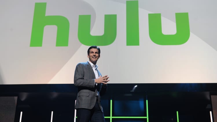 CBS, Hulu near deal for live-streaming service