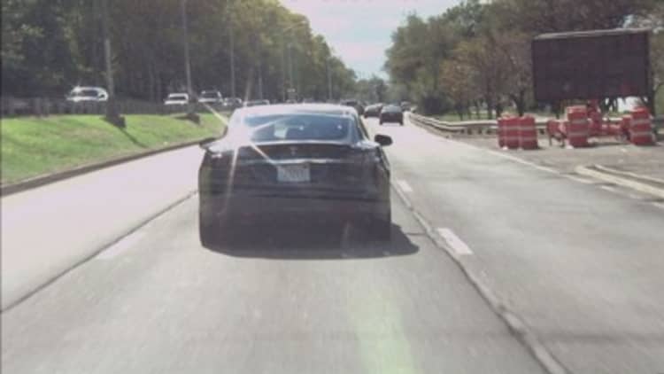 Man caught snoozing behind the wheel of self-driving Tesla