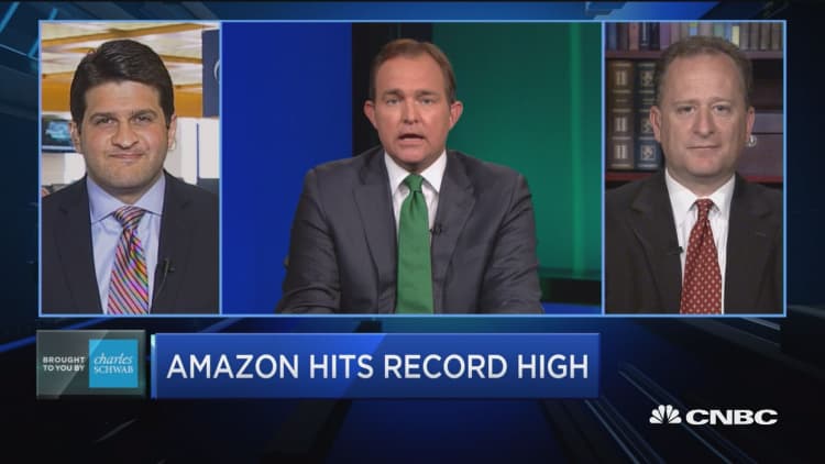 Trading Nation: Amazon hits record high