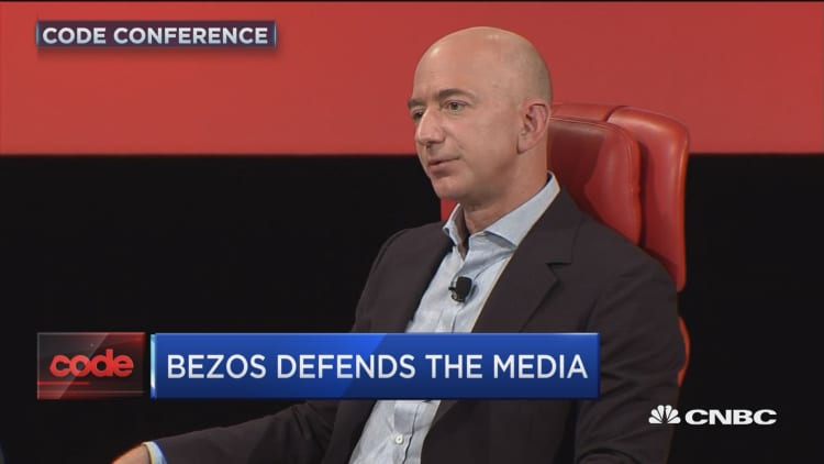 Jeff Bezos defends the media