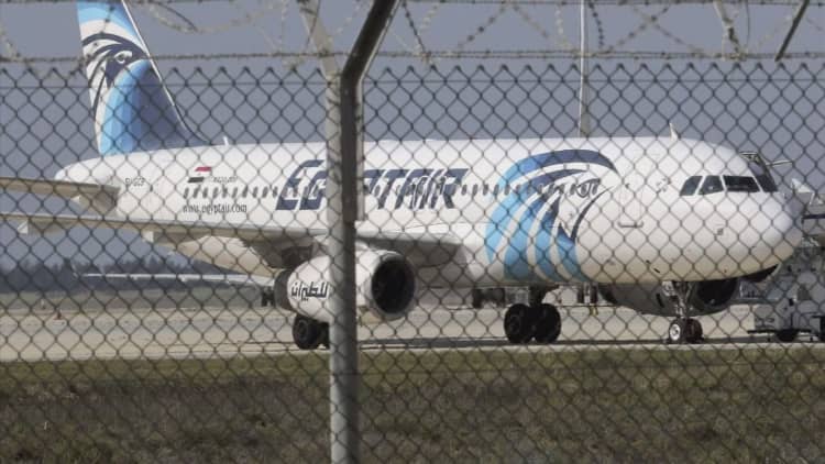 Vessel detects signals likely from EgyptAir flight MS804 black box