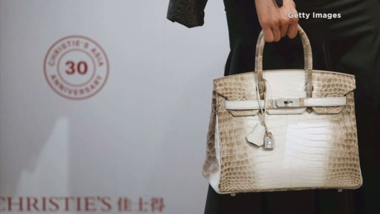 Diamond-encrusted Hermes handbag sold for record 300,000 US dollars