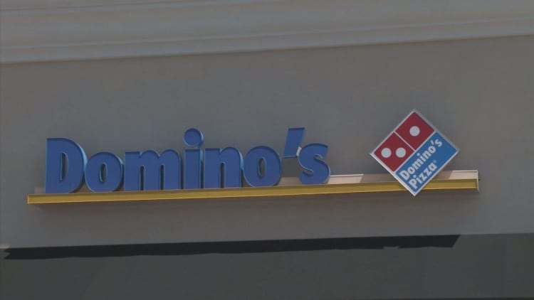 Domino's now delivering pizzas to bus riders 