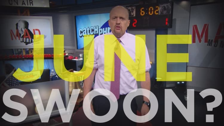 Cramer Remix: Why the June swoon strategy doesn’t work