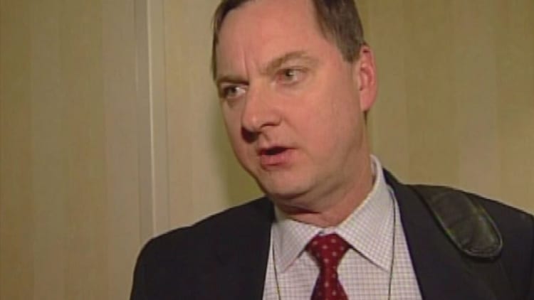 Fed's Evans says rate hike timing 'not really that critical'