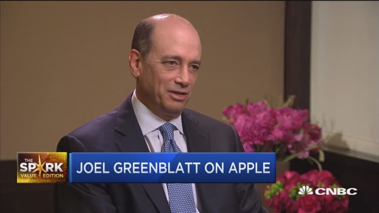 The Spark: Joel Greenblatt on Apple