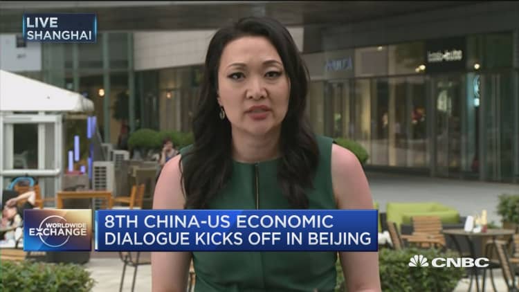 Jack Lew urges China reforms