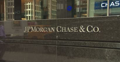 JPMorgan Chase adopts more relaxed dress code